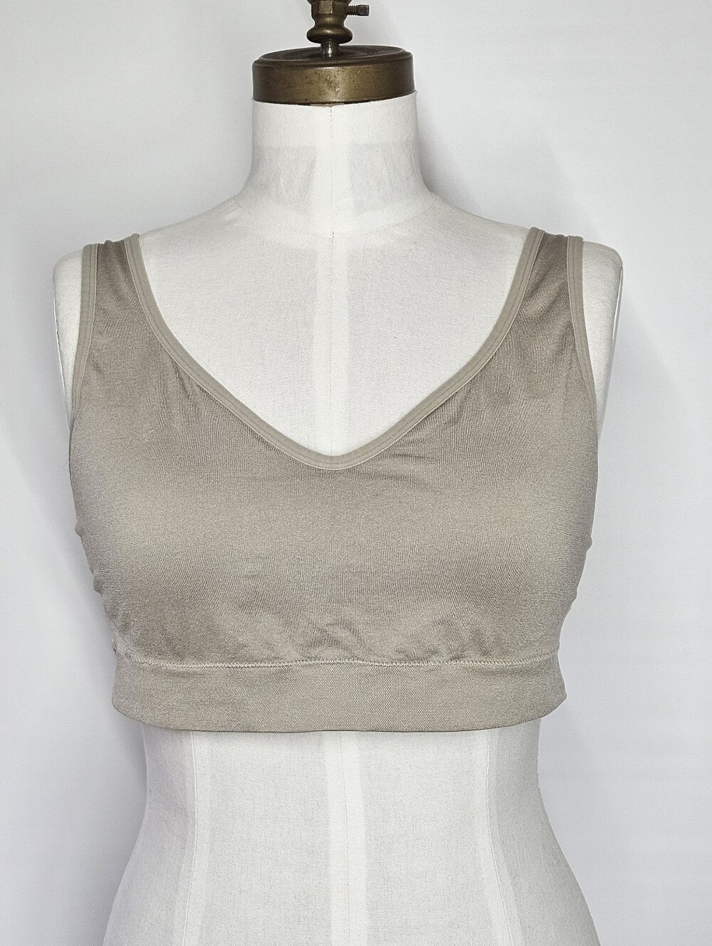 Jockey XXL 2XL Bra Bralette 3041 Sport Wireless Moulded Seamfree Athleisure